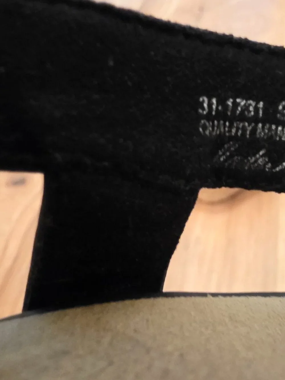 Easy Street Black Espadrille Wedge Slingback Sandals Size 9M Woven Mesh